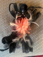 Fascinator schwarz rosa * NEU Bayern - Roding Vorschau