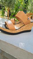 Tamaris 38 wedges Sandale Plateau Leder schwarz braun Hessen - Gießen Vorschau