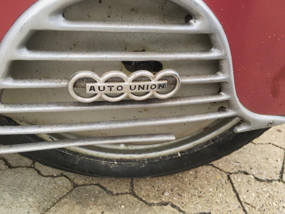 Oldtimer Motorroller DKW Hobby Soziusfest Bj 1955 Roller topp in Oberau