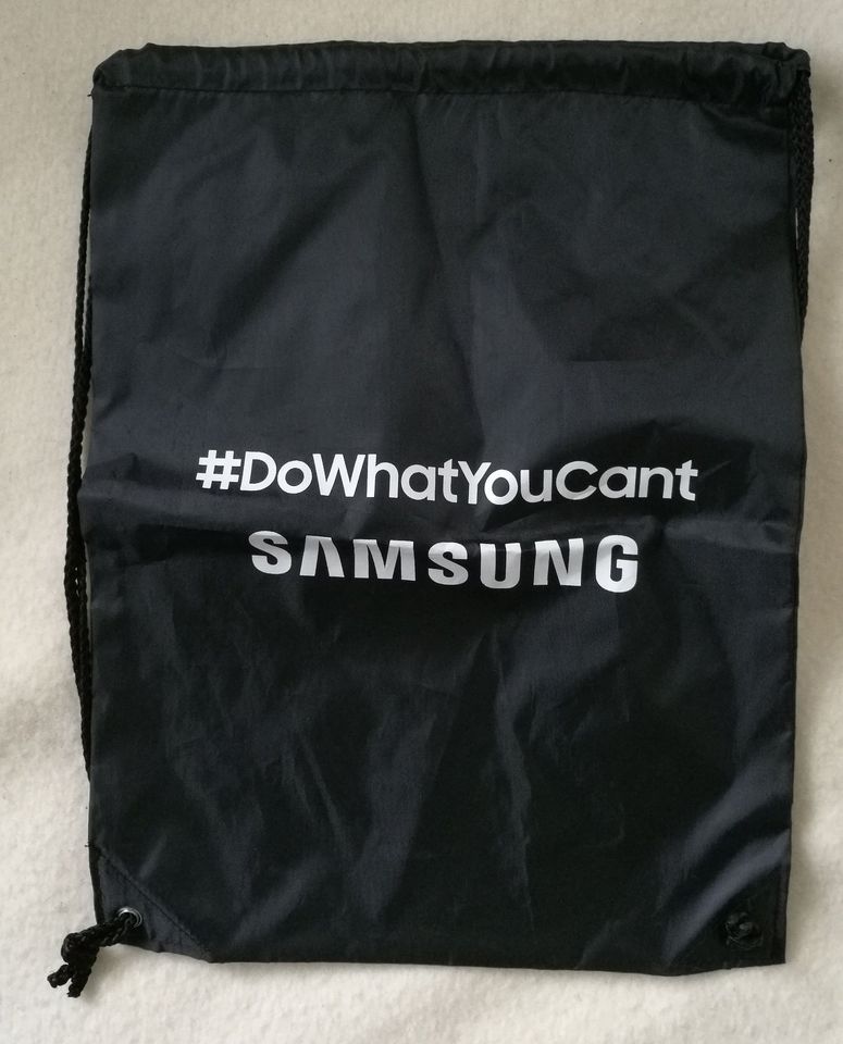 Samsung Schwarze Nylontasche Schuhtasche in Bonn