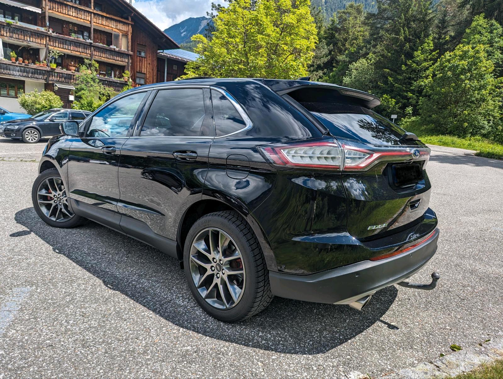Abbildung des Autos Ford Edge Automatik Bitu…
