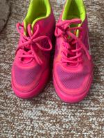 Nike Schuhe gr 39 mit Reder neuwertig Gröpelingen - Gröpelingen Vorschau
