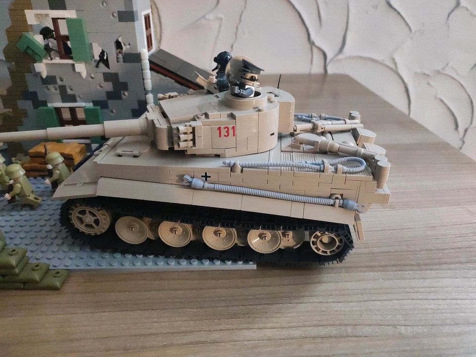 Klemmbausteine WW2 Soldaten Figuren Armee Panzer Tiger in Mayen