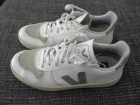 Veja VEJA Sneaker Schuhe 36 V-10 V10 weiß grau Bayern - Bamberg Vorschau