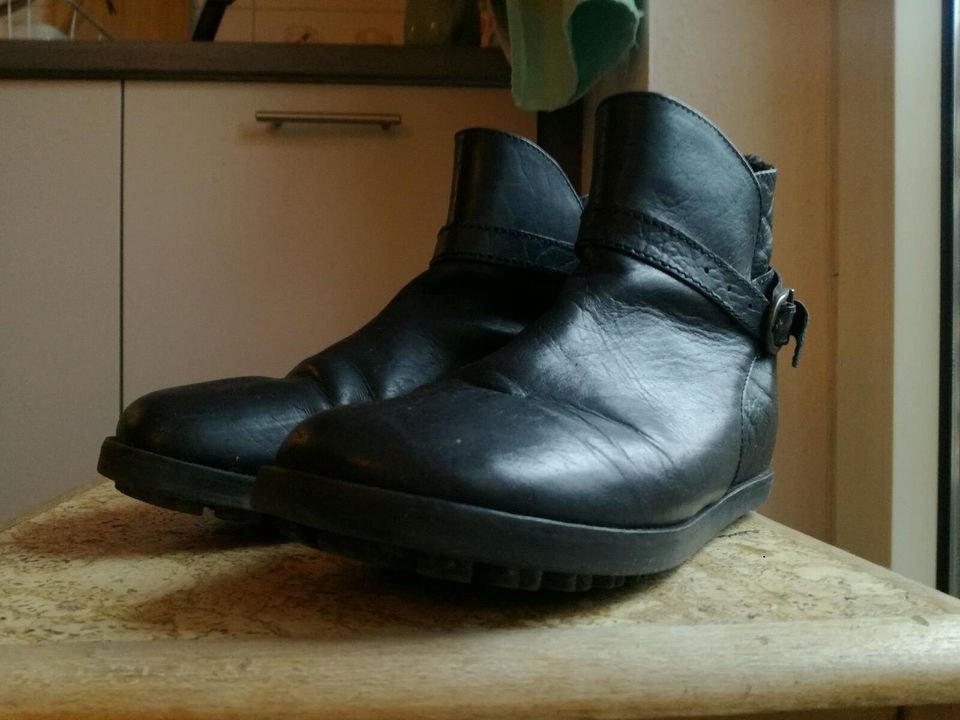 Schwarze Stiefeletten von Gudrun Sjöden, Gr. 39/40, fast wie neu in Mannheim