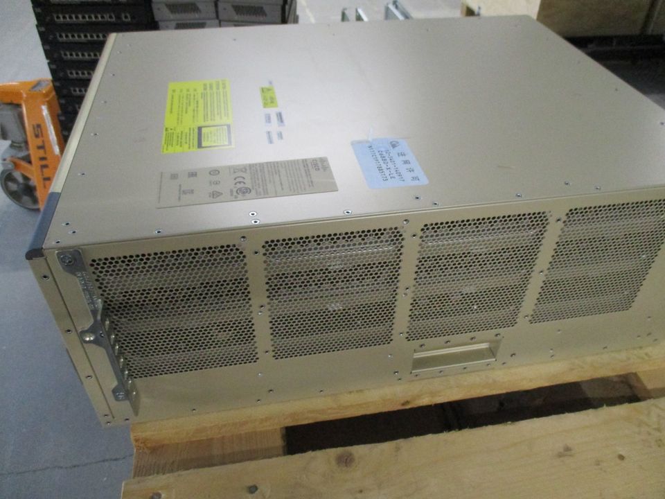 USED Switch: Cisco, Catalyst C6880-X-LE, 354682-30-40-50 in Weilrod 