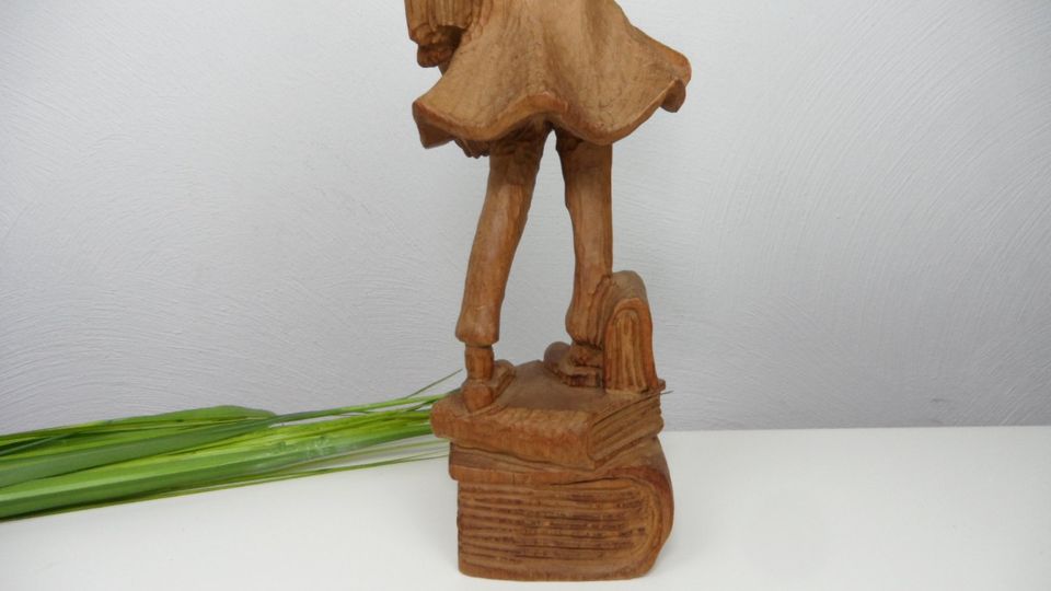 Holzfigur Statue Handarbeit, Handwerksfigur geschnitzt in Heusweiler