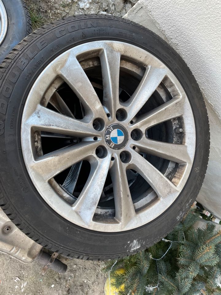 225/45/17 BMW Felge Wintereifen fast neu in Wiednitz