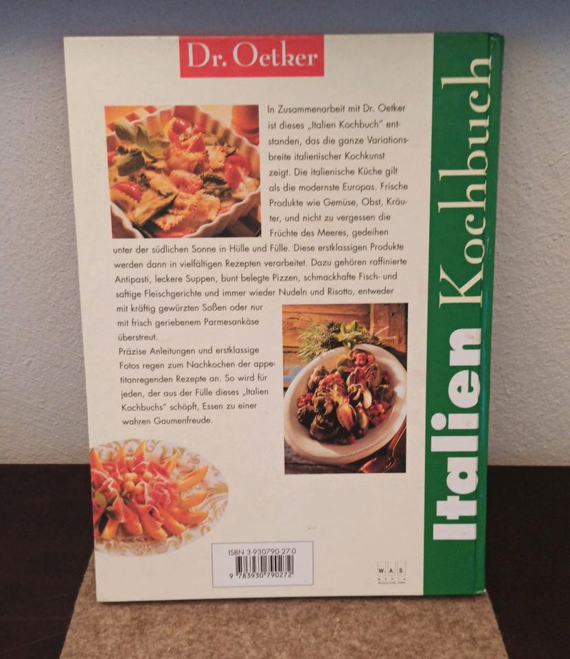 Dr. Oetker Kochbuch Italien zu verschenkt großformatig in Waldbreitbach