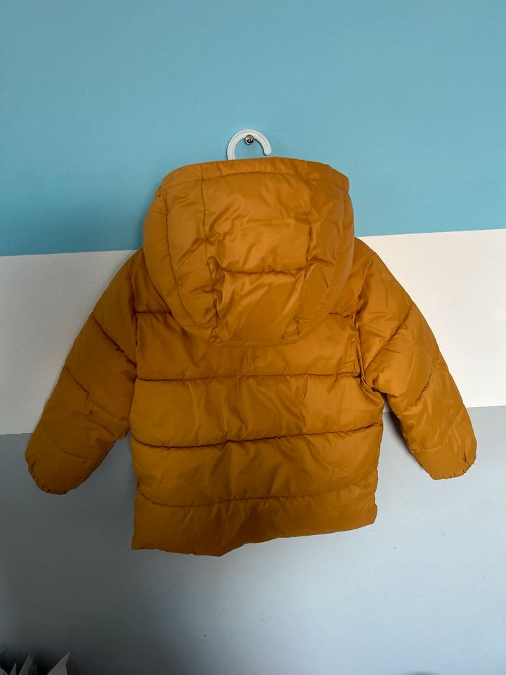 Winterjacke Mango Unisex in Gladbeck