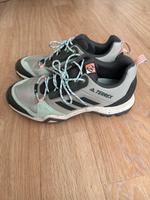 Adidas Terrex Wanderschuh 42 Unisex Outdoor Köln - Höhenberg Vorschau
