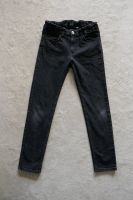 schwarze Jeans h&m skinny fit & denim Junge oder Mädchen 134/140 Baden-Württemberg - Radolfzell am Bodensee Vorschau