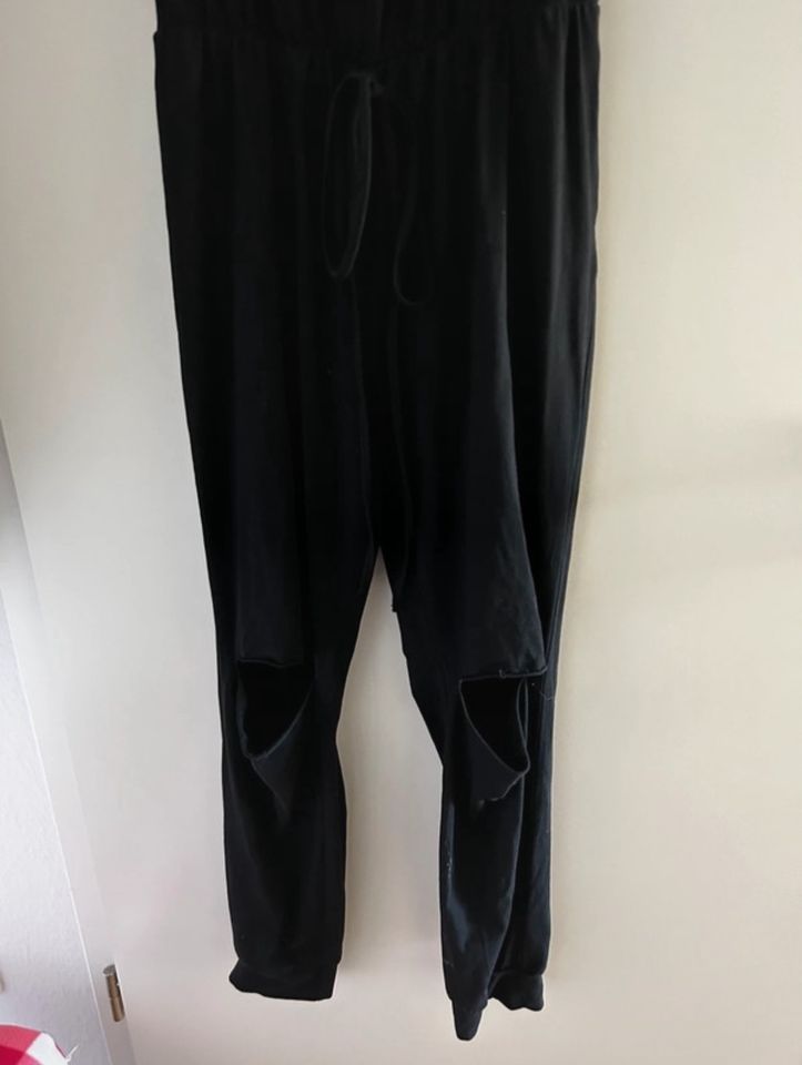 Biete Jumpsuit in Borkwalde