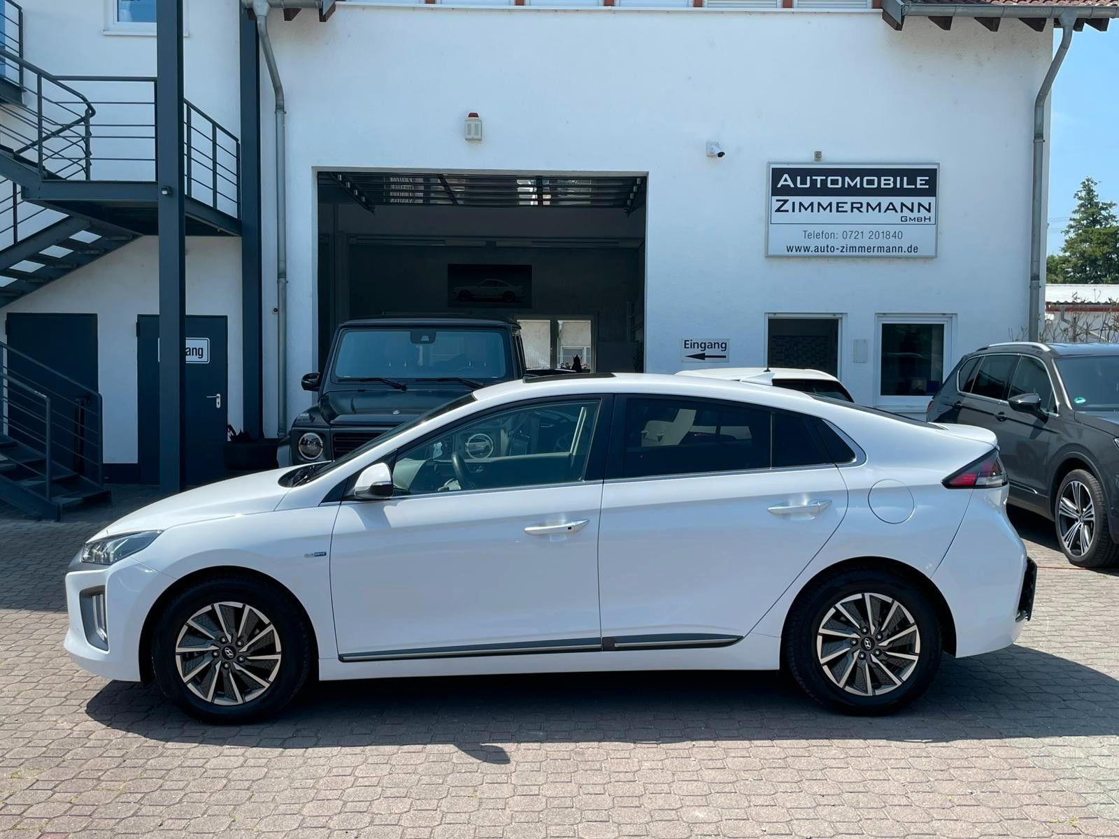 Abbildung des Autos Hyundai IONIQ Ioniq Prem…