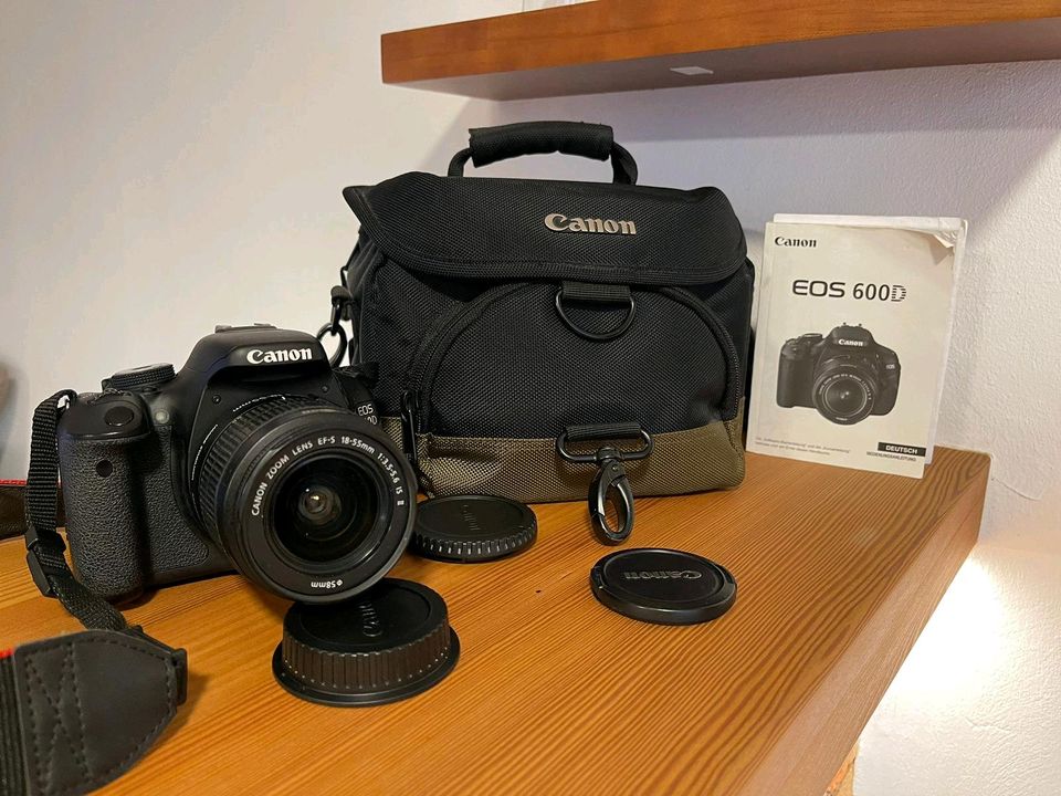 Canon Eos 600 D inclusive 18 - 55 Objektiv  & Tasche. in Sulzbach-Rosenberg