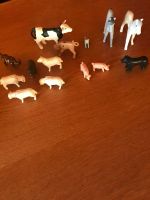 Playmobil Figuren Tiere Pferde Bauernhof Ponyhof Menge Spass Nordrhein-Westfalen - Schwerte Vorschau