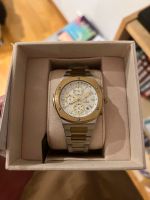 Luxus Uhr *Ungetragen* 100% Edelstahl mit Box Original Verpackt Baden-Württemberg - Leimen Vorschau