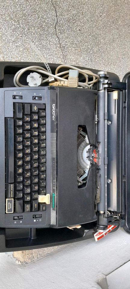 Elektrische Schreibmaschine in Gera