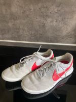 Nike Sneaker Gr. 42/43 TOP beige / rot Nordrhein-Westfalen - Werl Vorschau