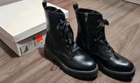 Halbstiefel schwarz von Tamaris Baden-Württemberg - Esslingen Vorschau