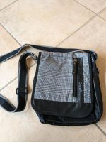 Umhängetasche, Schultertasche, Crossover Bag, Cropp Tasche, Bag Nordrhein-Westfalen - Wülfrath Vorschau