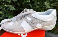 ARA ungetragene Schuhe in der Größe 39 Niedersachsen - Hesel Vorschau