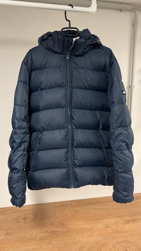 Winter  Jacke Herren Tommy Hilfiger in Michendorf