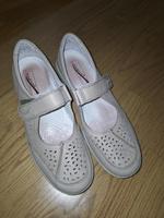 Medicus Sandalen Slipper Spangenschuhe Samira  6 1/2 40 Bayern - Gröbenzell Vorschau