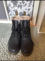Dr Martens  mit Fell Frankfurt am Main - Bonames Vorschau