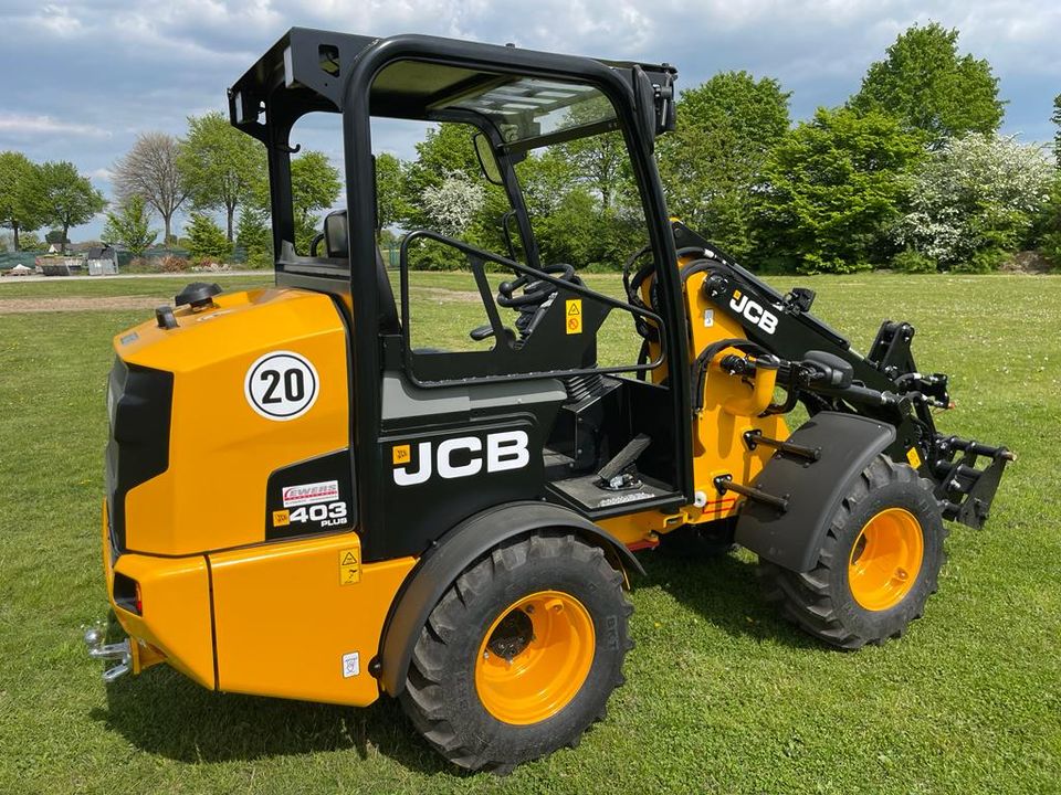 JCB 403 Plus Hoflader in Salzkotten