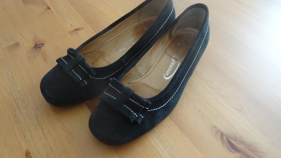 GERWINIA Wildlederpumps (HSE24), Gr. 38,5, schwarz, 2 cm Absatz in Ziepel