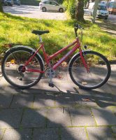 Ein Pflegte Rote Fahrrad conquest Nordrhein-Westfalen - Mönchengladbach Vorschau