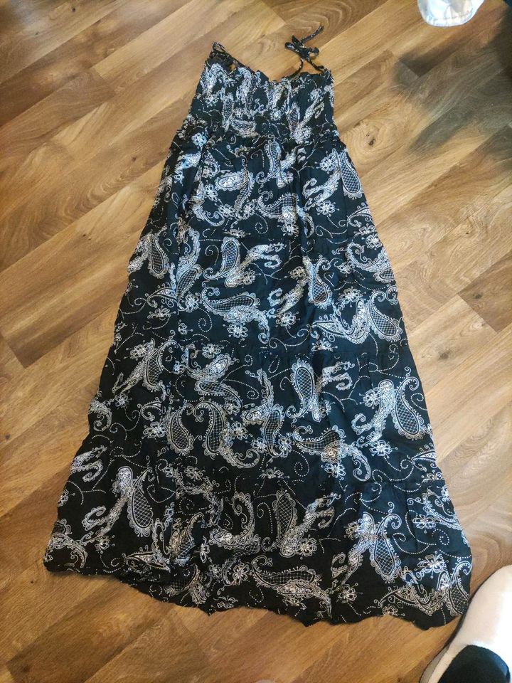 Kleid für Mädchen schwarz weißes Sommerkleid 170 in Lippstadt
