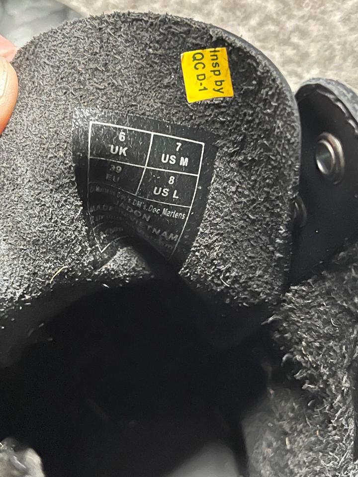 Dr. Martens Stiefel Gr 39 Leder Plateau Leo grau schwarz in Dortmund