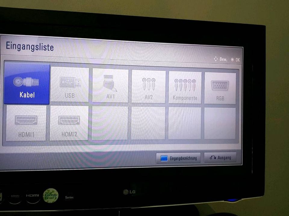 LCD Fernseher LG 37 FullHD in Sarstedt