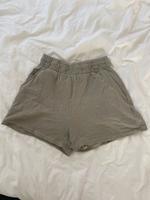 Shorts Stoffshorts Zara Khaki grün Nordrhein-Westfalen - Pulheim Vorschau