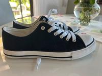 Damen Sneaker, Gr  40, Schwarz, incl Versand 10 Euro Rheinland-Pfalz - Hillesheim (Eifel) Vorschau