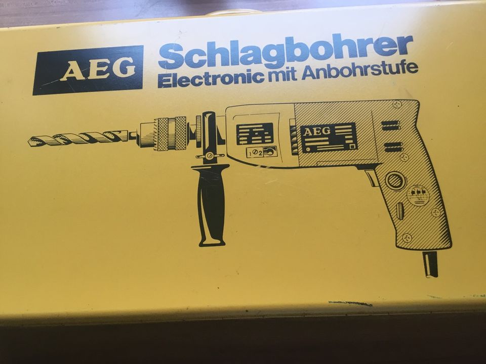 Schlagbohrmaschine mit Anbohrstufe in Geltendorf