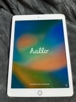 Apple iPad Pro (A1674), WLAN + CELLULAR 32GB & Apple Pencil Nordrhein-Westfalen - Oberhausen Vorschau