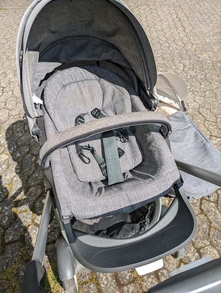 Kinderwagen Crusi von Stokke in Seevetal