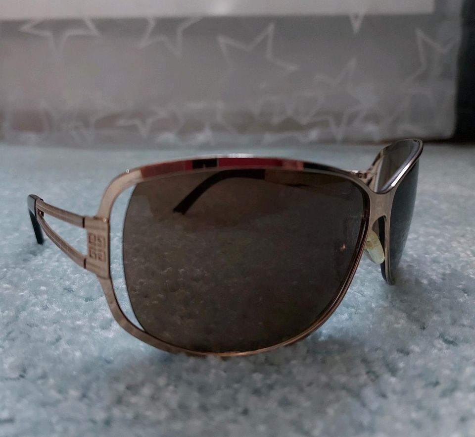 Sonnenbrille Givenchy Damen gold braun in München