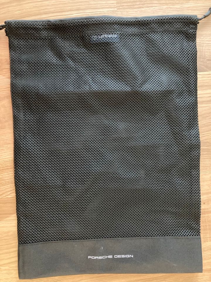 Lufthansa Amenity Kit verschiedene Kosmetiktaschen / Täschchen in Sommerhausen Main