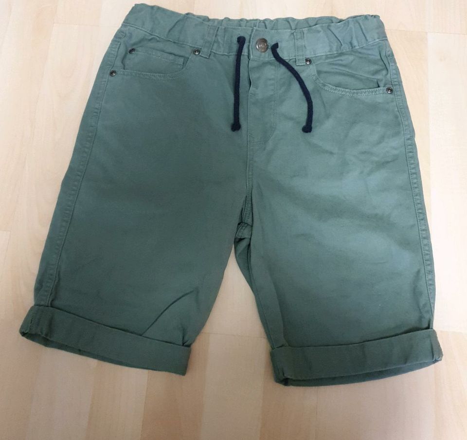 Gr.158 Jeansbermuda H&M neuwertig Jungen Hose Jeans in Landau a d Isar