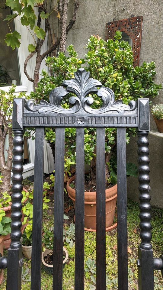 Antiker Deckchair, Klappstuhl, Liegestuhl Gründerzeit in Hamburg