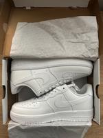 NEU Nike AirForce 1 Gr. 45 Weiß mit Box Nordrhein-Westfalen - Bergkamen Vorschau