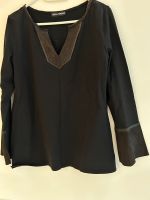 T-Shirt schwarz mit Leder Applikationen braun Größe L Nordrhein-Westfalen - Detmold Vorschau