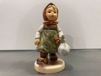 Hummel / Göbel Figur 561 "Großmutter wartet" aus Sammlung *TOP* Bayern - Erlenbach am Main  Vorschau