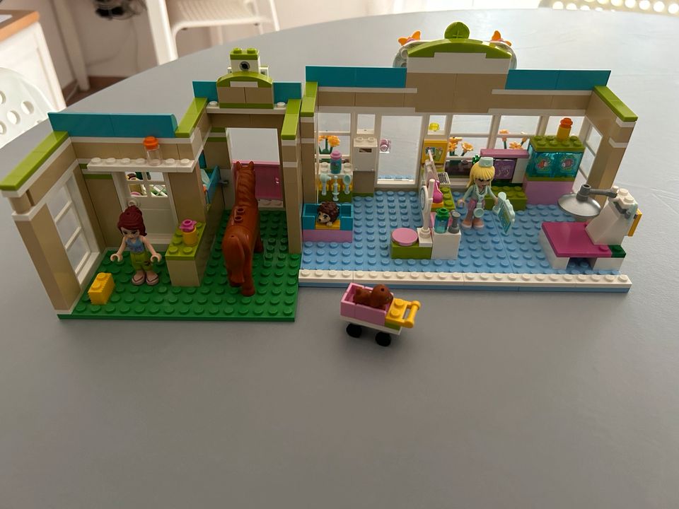 Lego Friends 3188 und 41004 in Klein Nordende