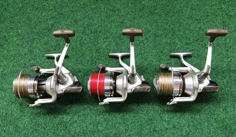 3× Daiwa Emblem Exceler 5500 Angelrollen Karpfenrollen Weitwurf in Bad Bentheim