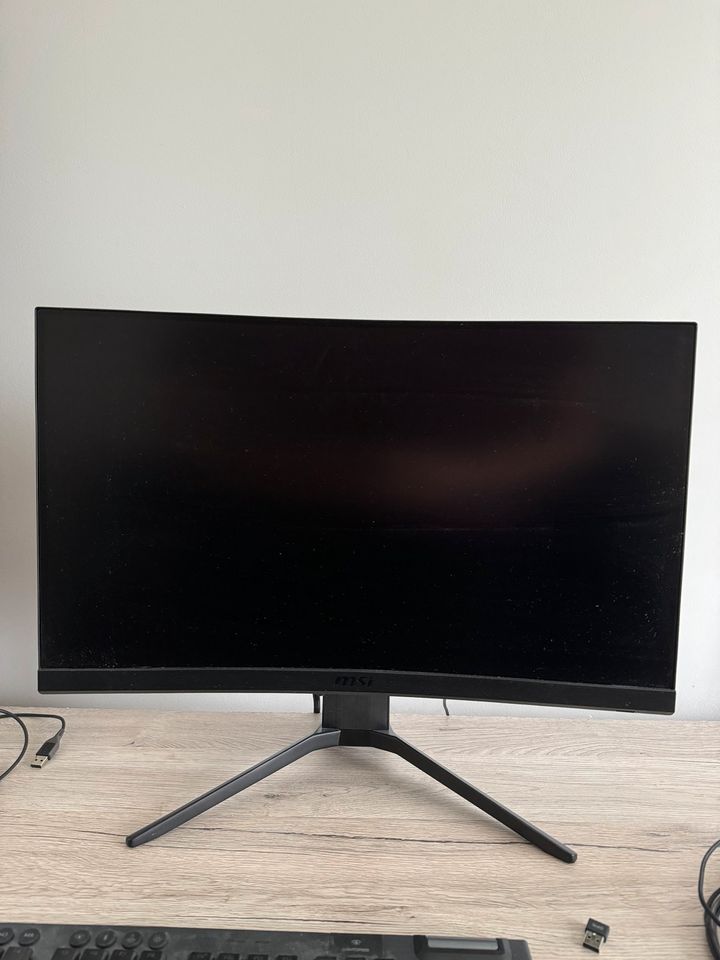 MSI G24C6P 144Hz 24” Gaming Curved in Rüsselsheim